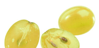 Uvas en Nochevieja, cuidado con los peques. Peligro de atragantamiento. uvas son peligrosas en bebés